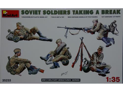 Soviet soldiers taking a break - art. 35233 - MiniArt 1/35