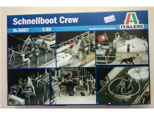 Schnellboot Crew - modelli Italeri