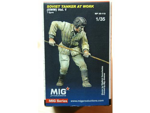 Soviet tanker at work - modelli Mig